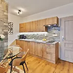 Apartamento Zaži *